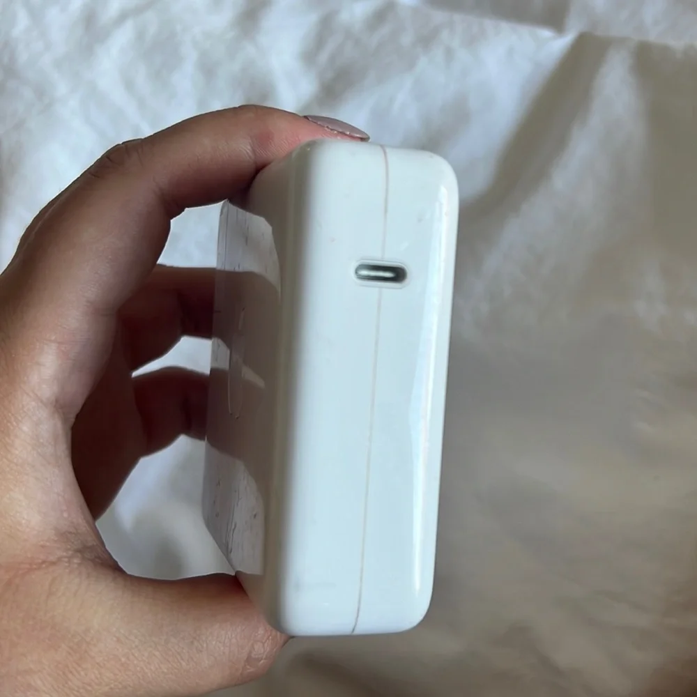 Apple USB-C Power Adapter 96W for MacBook